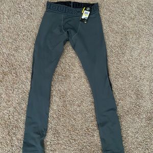 Under armour tights new with tags